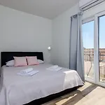 Apartments Life